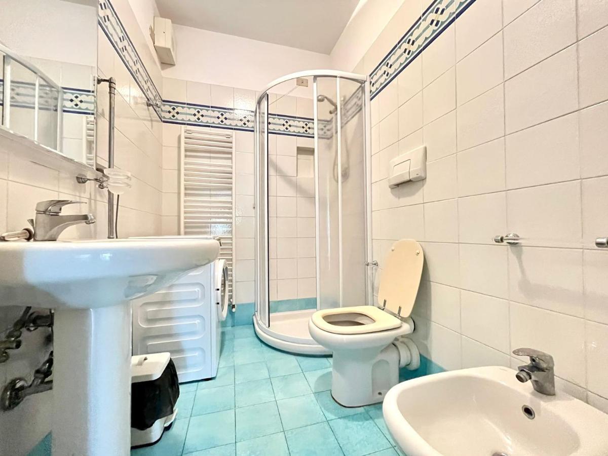 Venere Apartament Tirrenia Exterior photo