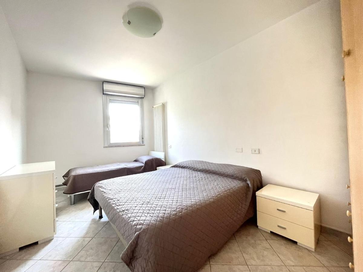 Venere Apartament Tirrenia Exterior photo