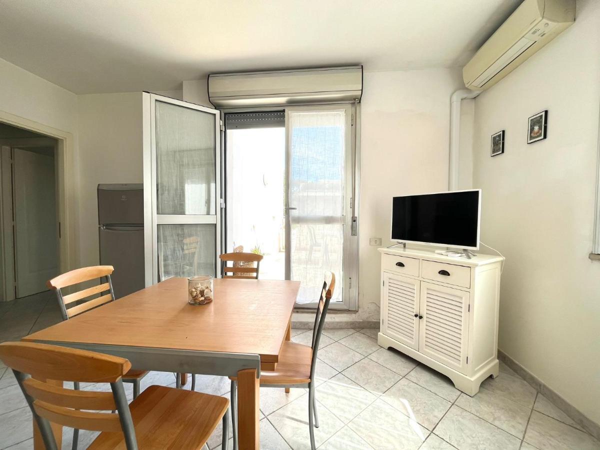 Venere Apartament Tirrenia Exterior photo