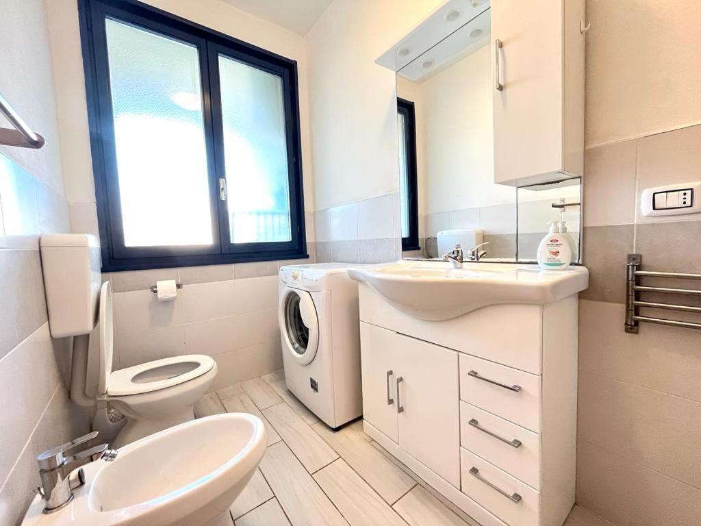 Venere Apartament Tirrenia Exterior photo